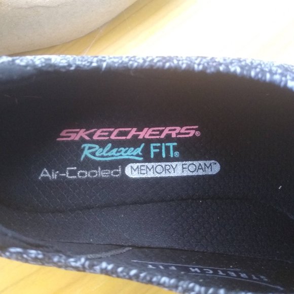 NEW Sketchers Air Cooled Memory foam Relax… - Picture 7 of 9